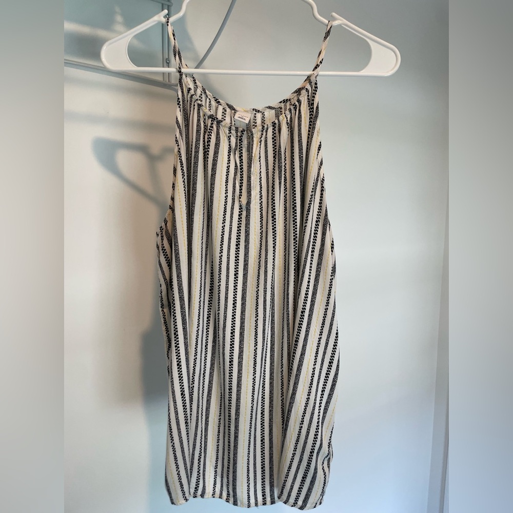 Old Navy striped tank top. Size XL.